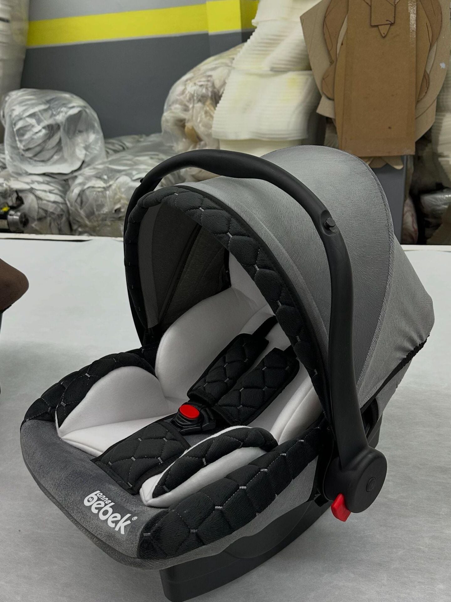 Anne Bebek Şönil Taşıma Puseti Gri Siyah