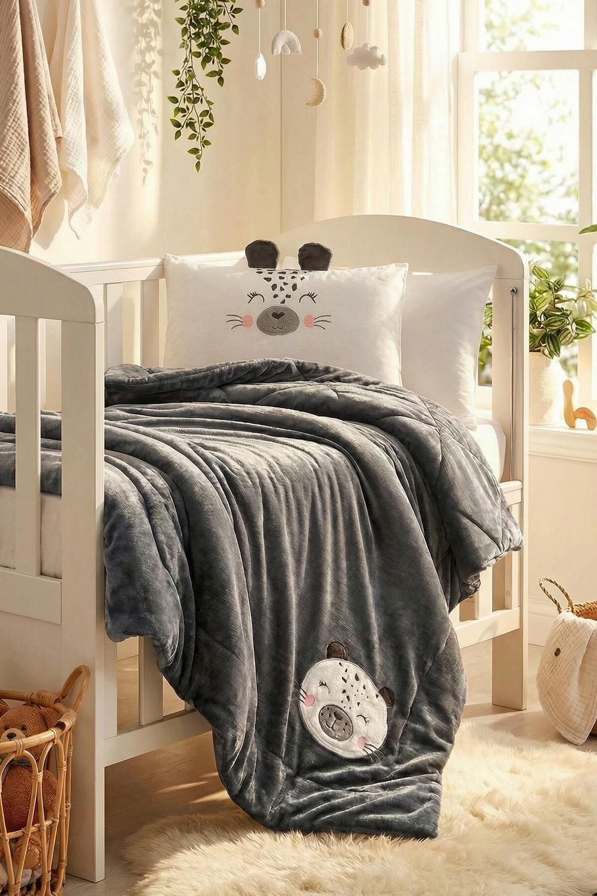 Kanz - Nakışlı Welvet Yorgan Seti(knz-012) 152.01.0278.Leo---------