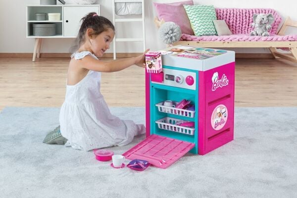 Dolu Barbie Bulaşık Makinesi