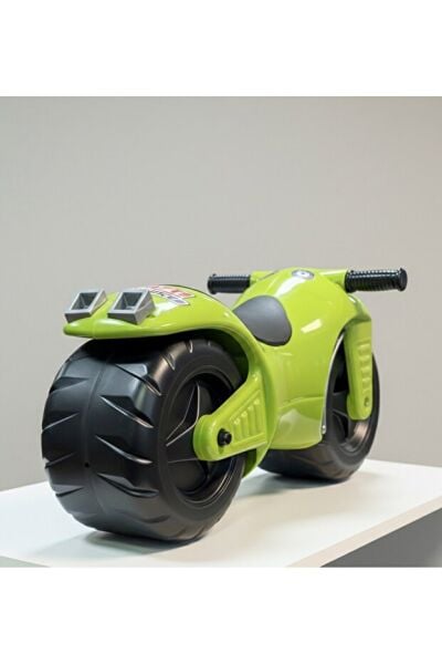 Vektör Oyuncak İlk Motorum Yeşil