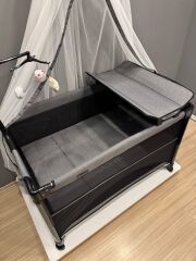 Vomero Smart Anne Yanı Sallanabilen Aksesuarlı Premium Park Beşik 70x120 Siyah