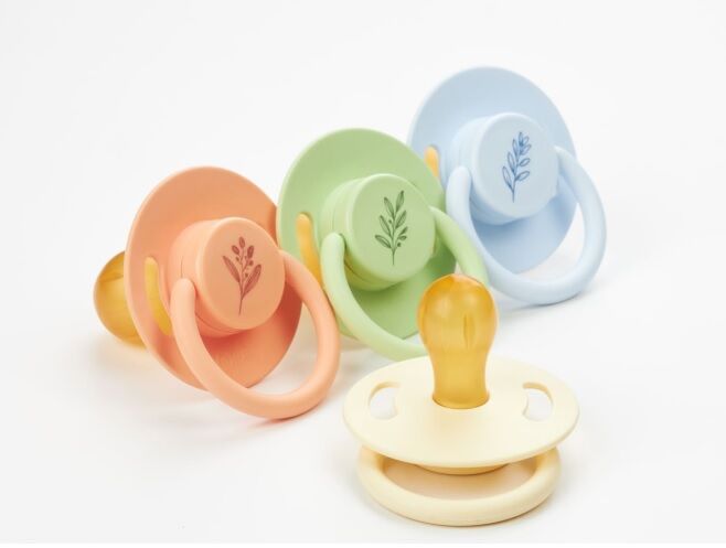 Wee Baby Pure Kauçuk Uçlu Emzik Karma Renk 6-18 Ay
